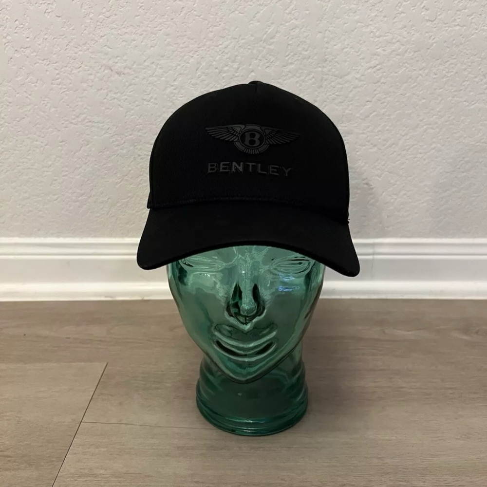 Bentley Flex Fit Black San Diego Baseball Fitted Hat Cap Men’s Size L/XL